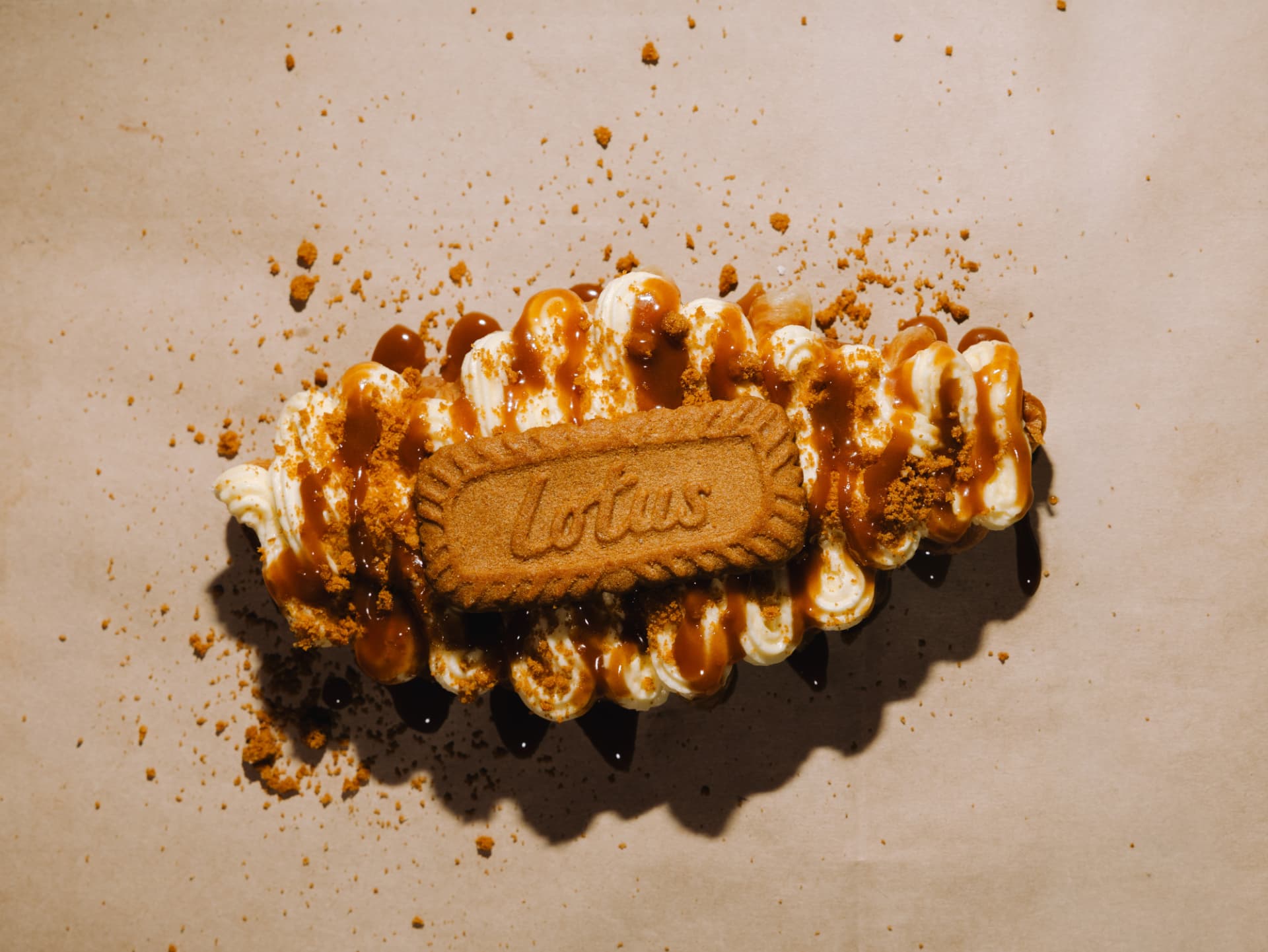 Caramel Lotus Cookies Croissant Gofri